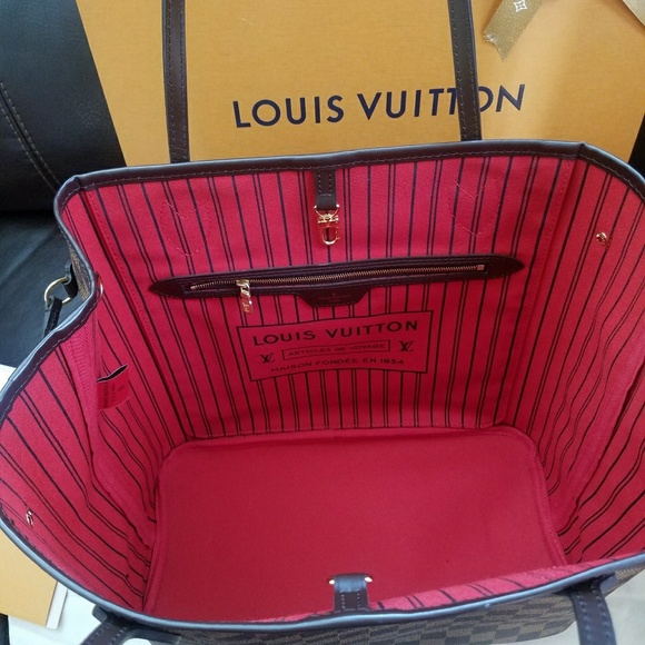 SOLD - Picture 4 of 4